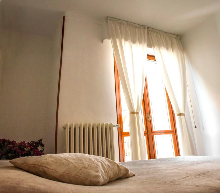 Domus Hotel Alessandria Exterior photo